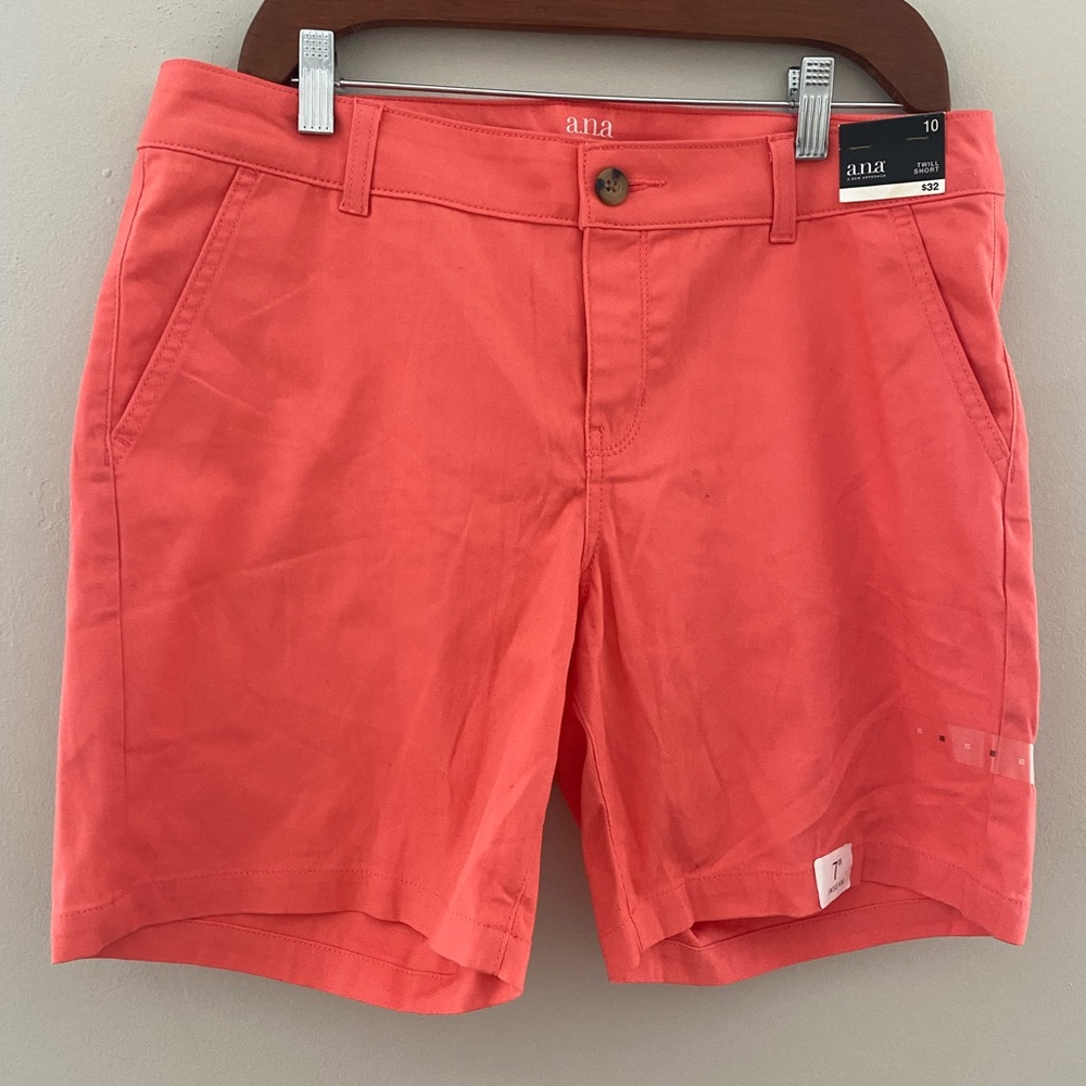 NWT a.n.a Women's Vibrant Coral Shorts